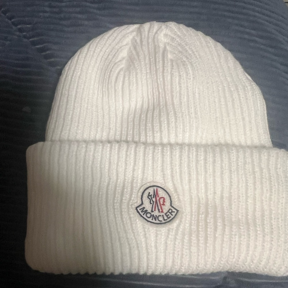 Monclear beanie